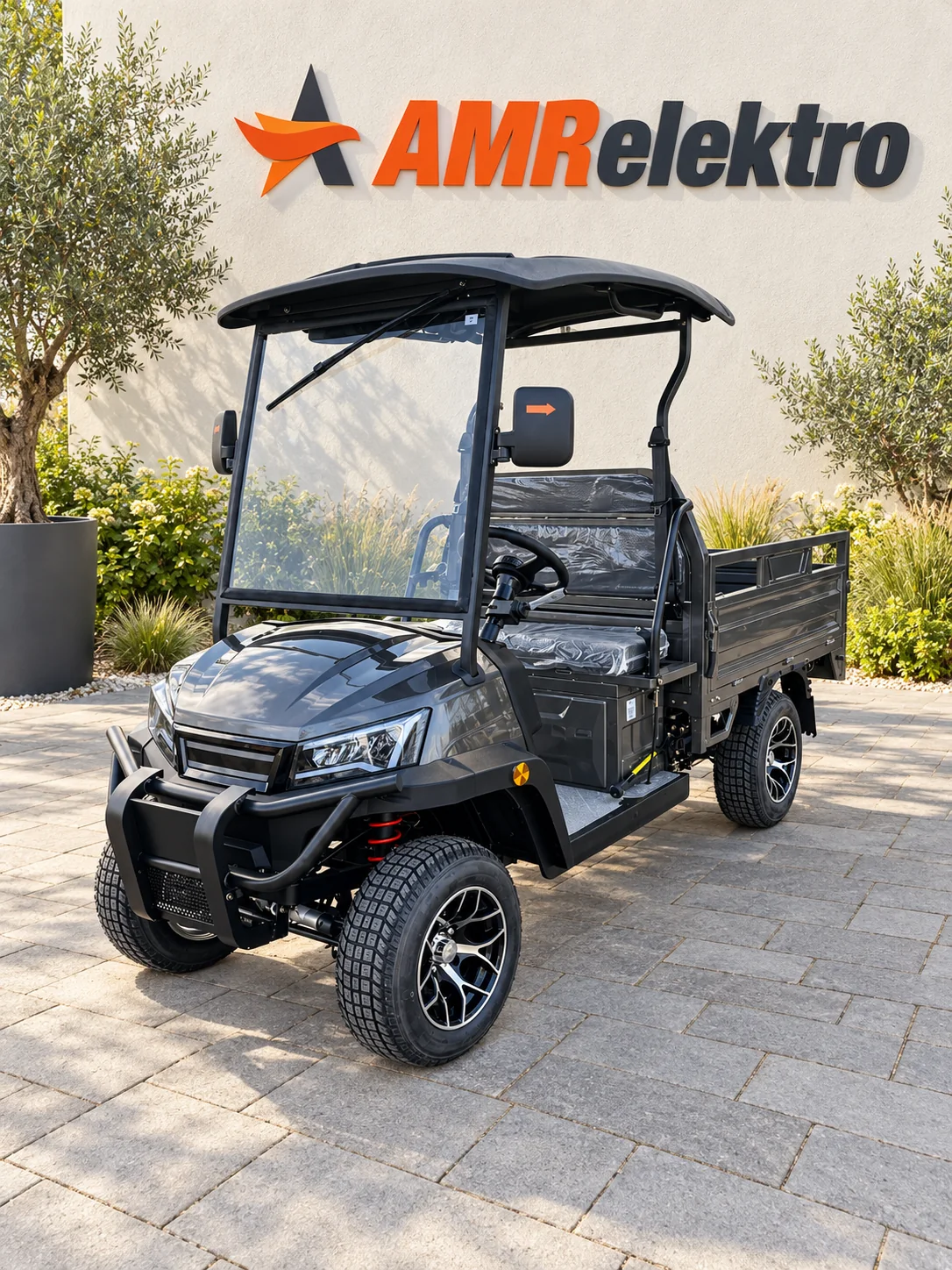 AMR E-UTV – vehicul electric in rate, transport gratuit